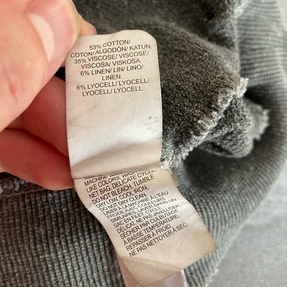 Lucky Brand Distressed Off-the-shoulder Crewneck Sweatshirt - Picture 11 of 11